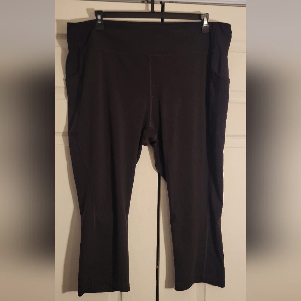 Tek Gear Women's Black Leggings